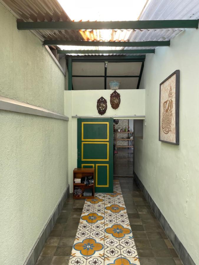 Pamularsih Homestay Yogyakarta Exterior photo