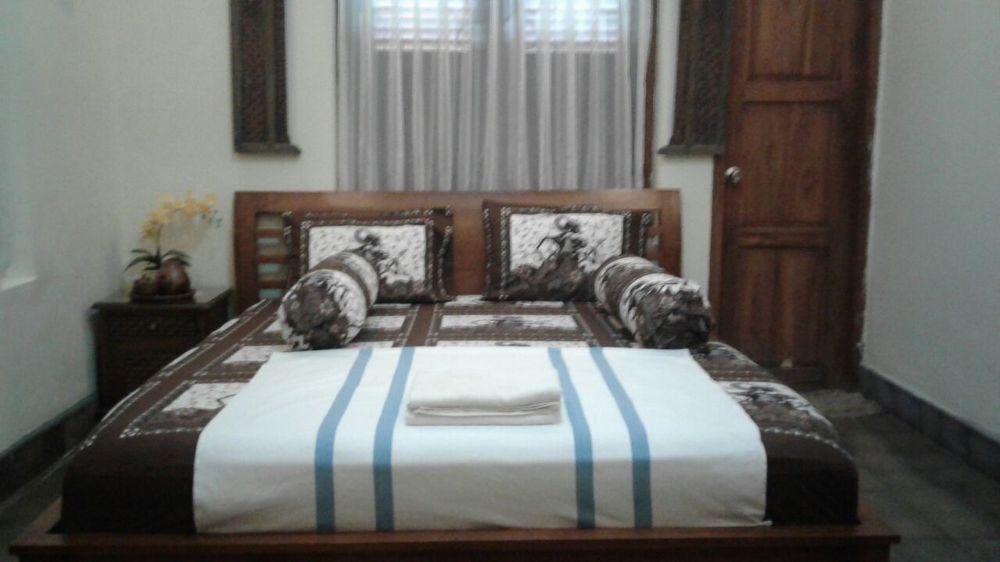 Pamularsih Homestay Yogyakarta Exterior photo
