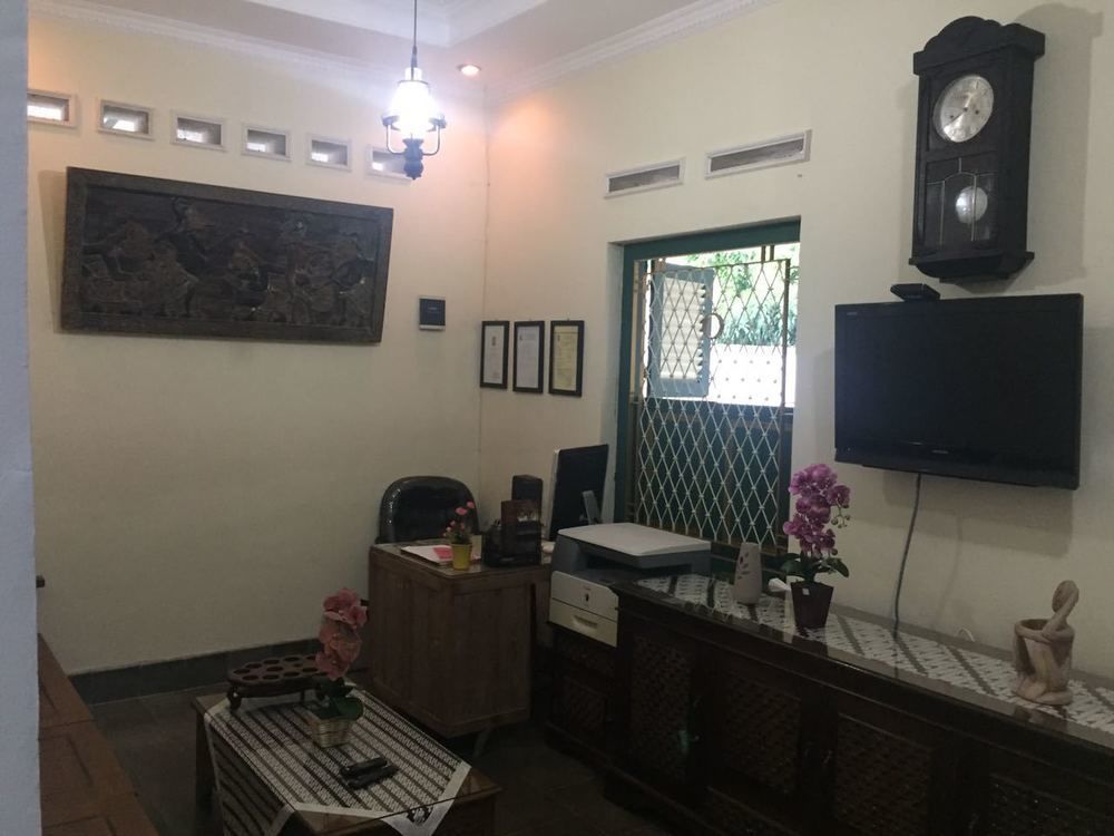 Pamularsih Homestay Yogyakarta Exterior photo